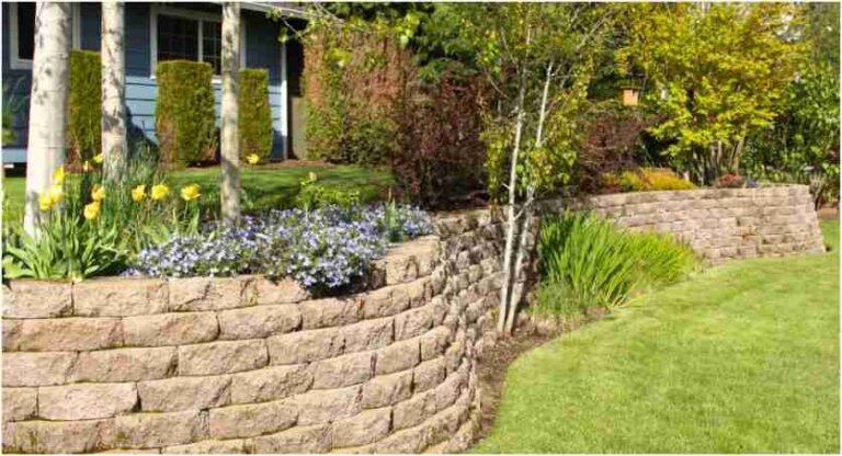 How To Choose The Right Retaining Wall For Your Outdoor Project